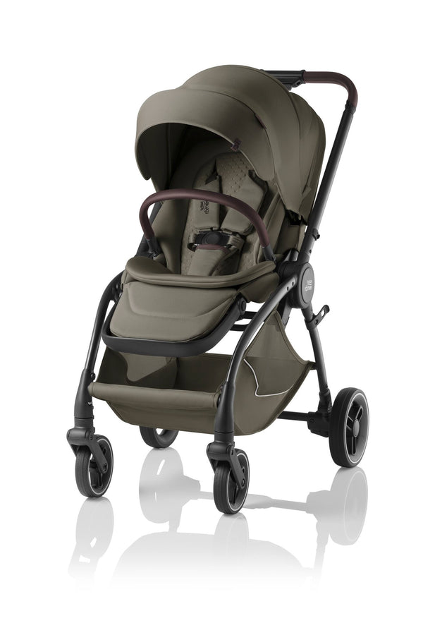 BRITAX RÖMER RIO LUX DUO + BASE com carrinho leve e compacto Rio Lux, cadeira auto Baby-Safe Pro com tecnologia Ergo Recline e base ISOFIX Vario 5Z com rotação de 180°. Sistema de viagem completo desde o nascimento até aos 22 kg. Urban Olive