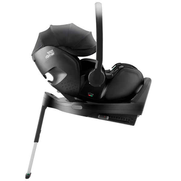 BRITAX ROMER RIO STYLE TRIO + BASE
