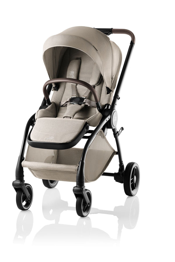 BRITAX RÖMER RIO STYLE DUO + BASE com carrinho leve e compacto Rio Style, cadeira auto Baby-Safe Pro com tecnologia Ergo Recline, base ISOFIX Vario 5Z com rotação de 180° e adaptadores incluídos. Sistema de viagem completo desde o nascimento. Teak