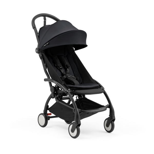 Carrinho Stokke® YOYO⁵ leve e ultracompacto com dobragem a uma mão e suspensão nas 4 rodas
Black