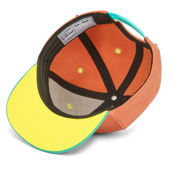 BONÉ LISO COM MASCOTE HELLO HOSSY