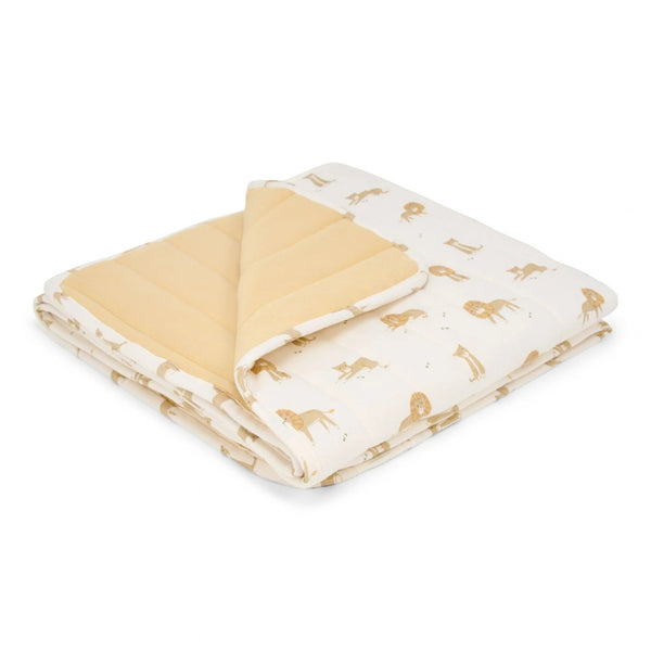 Colcha para Mini Berço Little Dutch em algodão orgânico com acabamento acolchoado, disponível em Safari Leo.