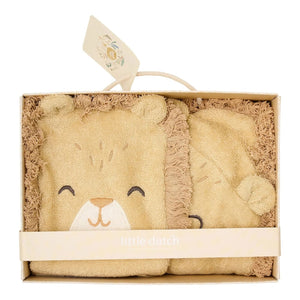 Conjunto Presente de Banho em 100% algodão orgânico com capa e luva de banho, design de leão e tecido suave para o bebé.