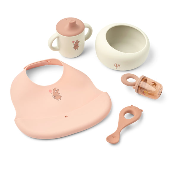 Conjunto de refeição para bebé em silicone com babete, tigela, copo, colher e mordedor, resistente e adequado para as primeiras refeições.
Wild Child Rosey