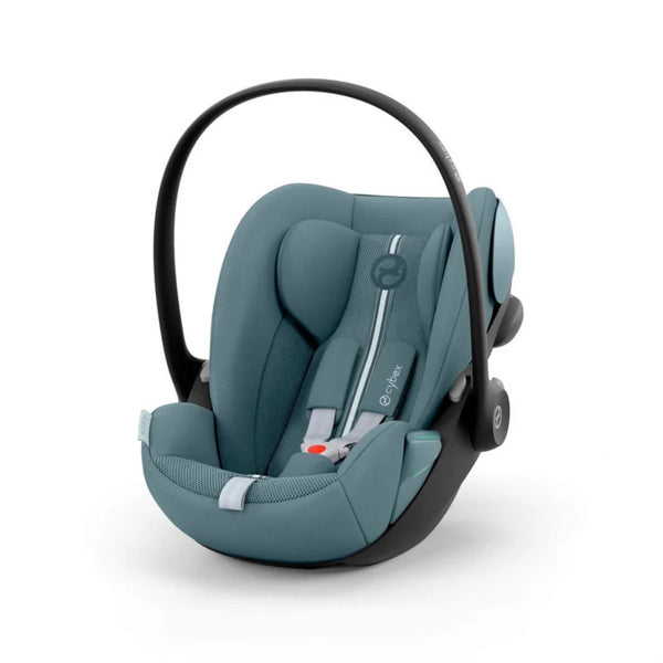 Cadeira auto CYBEX Cloud G Plus i-Size com posição totalmente horizontal, tecido de malha altamente respirável, proteção linear contra impactos laterais e compatível com Base G ISOFIX para bebés dos 40 aos 87 cm.