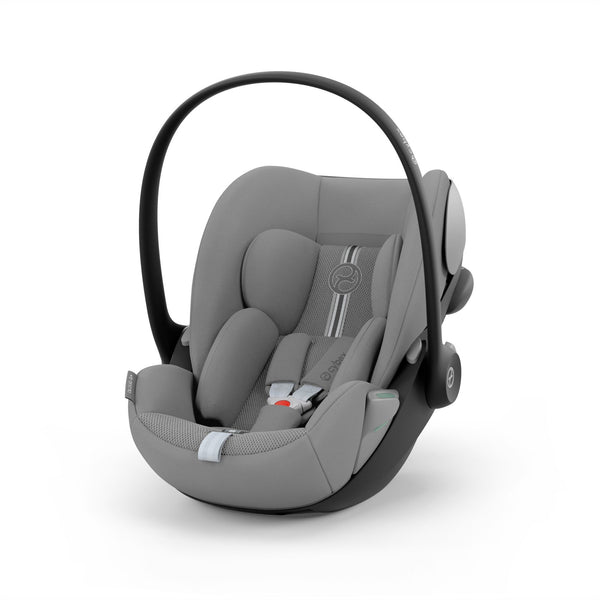 Cadeira auto CYBEX Cloud G Plus i-Size com reclinação totalmente horizontal, tecido em malha respirável, proteção lateral L.S.P., capota UPF50+ e compatível com Base G ISOFIX para bebés dos 40 aos 87 cm.