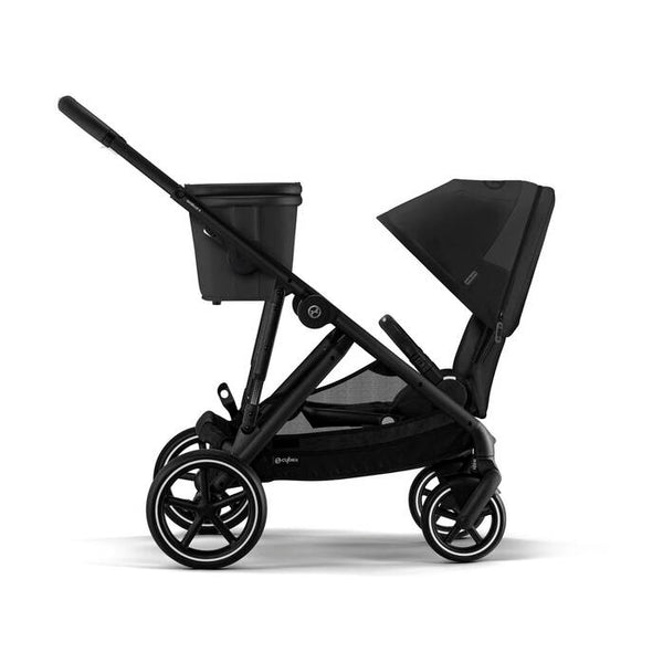 CYBEX GAZELLE S DUPLO BLACK, carrinho duplo com duas unidades de assento incluídas, mais de 20 configurações, arnês One-Pull, fecho compacto, grande capacidade de arrumação e compatibilidade com alcofas e cadeiras auto CYBEX, BeSafe e Maxi-Cosi.