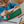 Estojo Duplo Hello Hossy em poliéster reciclado, com dois compartimentos independentes, tecido impermeável, fechos resistentes e capacidade de 1,4 litros para material escolar. Mini Green Lake