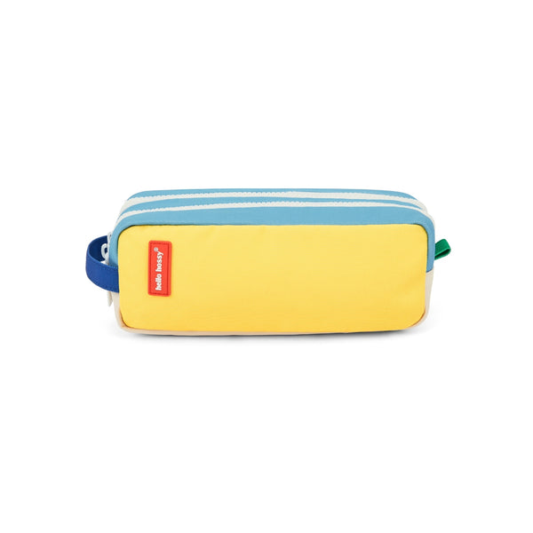 Estojo Duplo Hello Hossy em poliéster reciclado, com dois compartimentos independentes, tecido impermeável, fechos resistentes e capacidade de 1,4 litros para material escolar. Mini Sky Pop