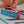 Estojo Individual Hello Hossy em poliéster reciclado, impermeável, com compartimento único espaçoso, fecho resistente e design moderno para material escolar cor garden joy