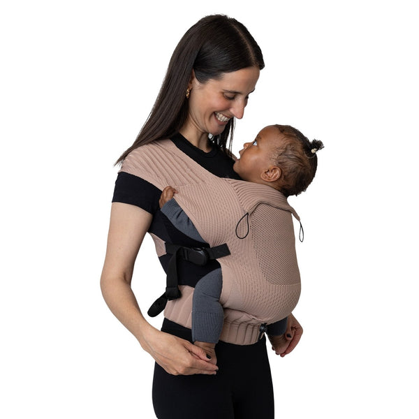 Marsúpio Flybaby ergonómico em tecido 3D Knit respirável, ultraleve, ajustável e adequado desde o nascimento até aos 15 kg cor cinnamon