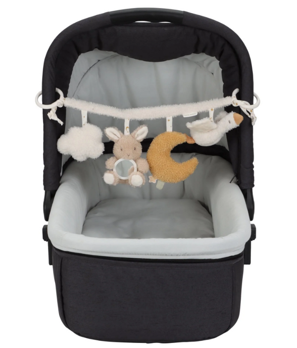 Grinalda para bebé para colocar na cadeirinha, com formato leve e compacto para acompanhar os passeios e entreter o bebé. Newborn Naturals