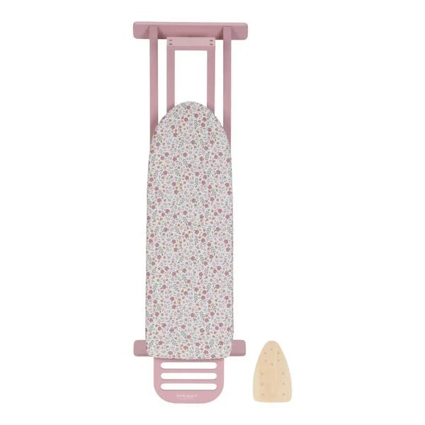 TÁBUA DE PASSAR A FERRO COM FERRO