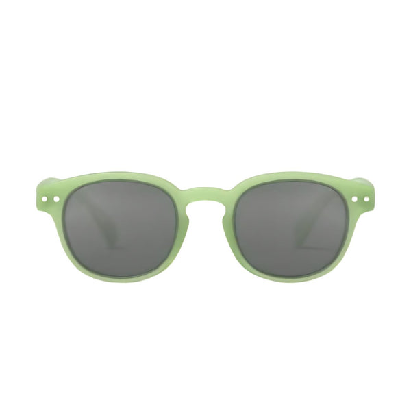 óculos de sol para criança modelo #C da izipizi na cor pear - verde pêra