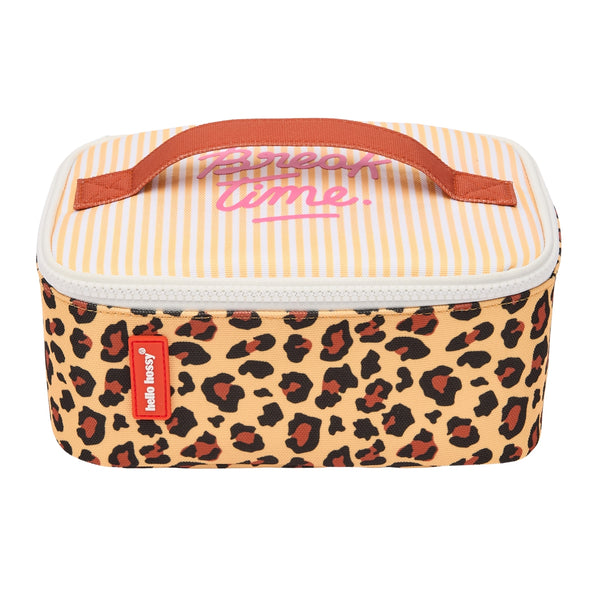Lancheira Grande Hello Hossy com interior isotérmico, tecido impermeável, bolso interior e exterior, pega de transporte e capacidade de 3 litros em poliéster reciclado. Leopard