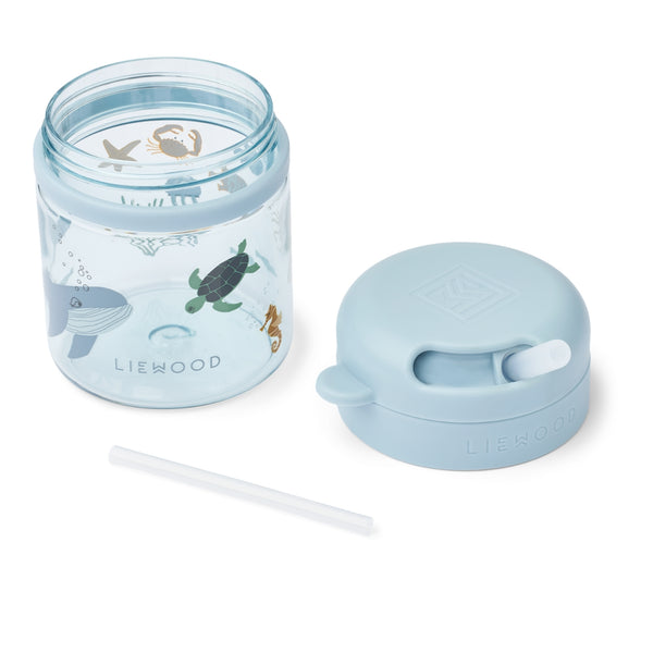 Copo de Tritan com palha de silicone de 280 ml, sistema de rotação e bloqueio e design resistente para crianças a partir dos 12 meses.
Sea Creature Sandy