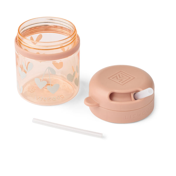 Copo de Tritan com palha de silicone de 280 ml, sistema de rotação e bloqueio e design resistente para crianças a partir dos 12 meses.
Sweethearts Pale Tuscany
