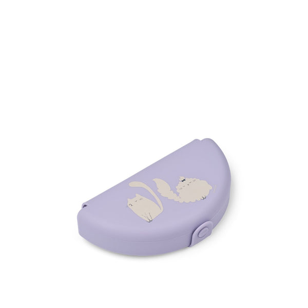 Porta Snacks EUGENE em silicone dobrável com capacidade de 500 ml e divisória interior, ideal para transportar fruta, bolachas e pequenos lanches das crianças. Cat
