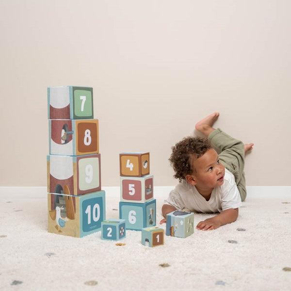 CARD STACKING CUBES
