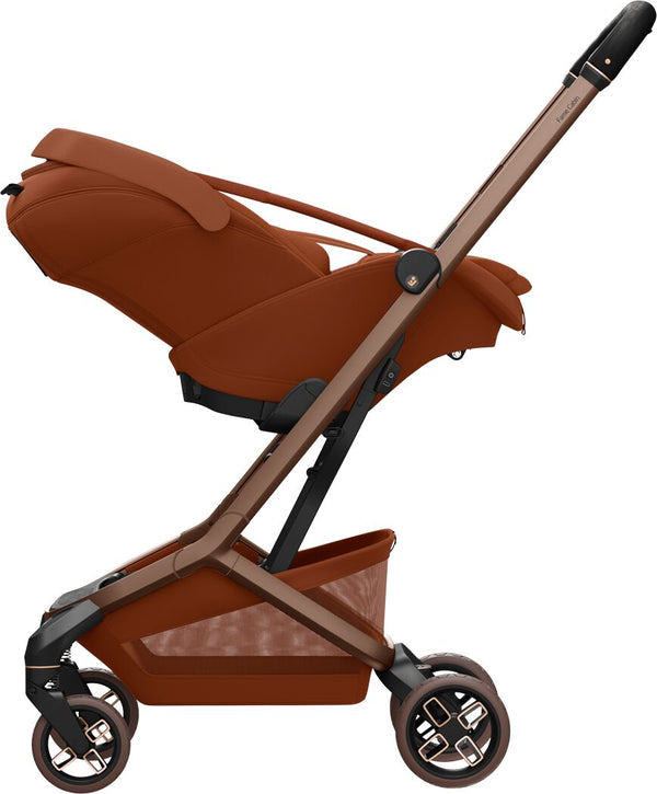 Cadeira auto MAXI-COSI Coral Slide Pro i-Size ultraleve com apenas 2,5 kg, posição totalmente reclinada, três níveis de reclinação, capota extragrande, tecidos ECO Care e compatível com a Base FamilyFix Slide Pro para bebés dos 0 aos 13 kg. Copper Terra