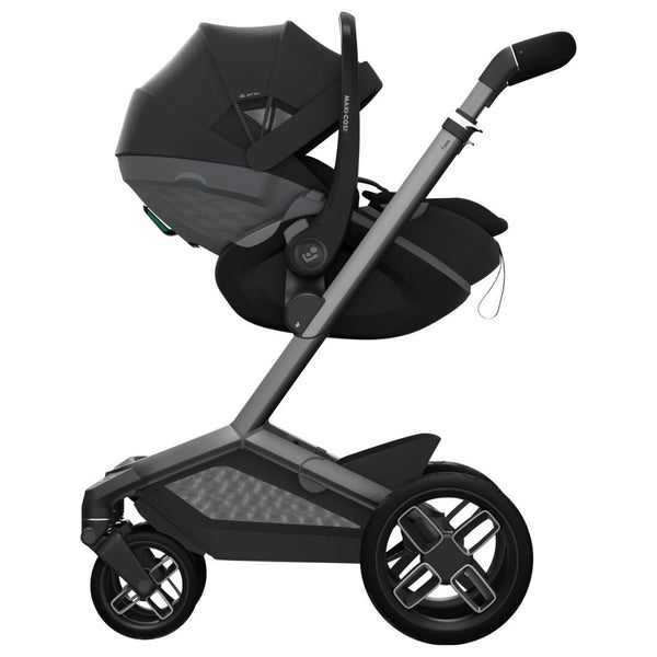 Maxi-Cosi Fame Trio Premium com carrinho Fame, Alcofa Fame, Pebble Slide Pro², Base FamilyFix Slide Pro e adaptadores, sistema de viagem completo com tecnologia SlideTech®, reclinação totalmente deitada, ISOFIX e conforto premium desde o nascimento onyx black