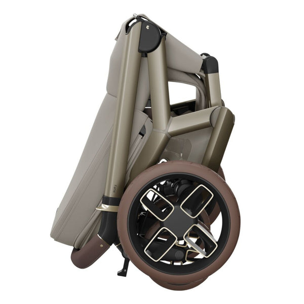 Maxi-Cosi Fame Trio Premium com carrinho Fame, Alcofa Fame, Pebble Slide Pro², Base FamilyFix Slide Pro e adaptadores, sistema de viagem completo com tecnologia SlideTech®, reclinação totalmente deitada, ISOFIX e conforto premium desde o nascimento saphire sand