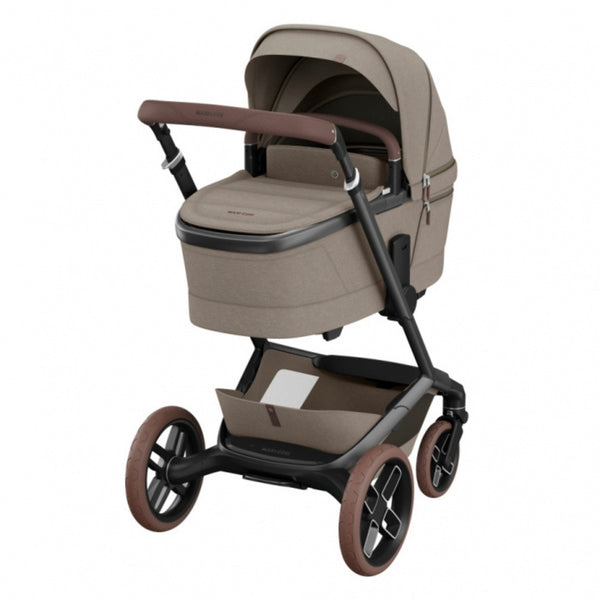 MAXI-COSI FAME TRIO + BASE com carrinho Fame, alcofa ajustável em altura, cadeira auto Pebble 360 Pro², base ISOFIX FamilyFix 360 Pro com certificação AGR e sistema de viagem completo desde o nascimento. Twillic Truffle