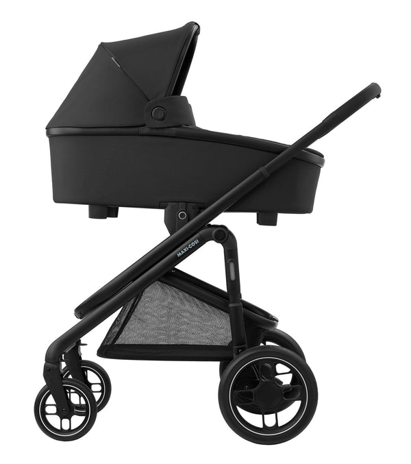 MAXI-COSI PLAZA +, carrinho de bebé com alcofa incluída, assento almofadado, estrutura leve, compatível com cadeiras auto Maxi-Cosi Grupo 0+ e utilização desde o nascimento até aos 22 kg. Black