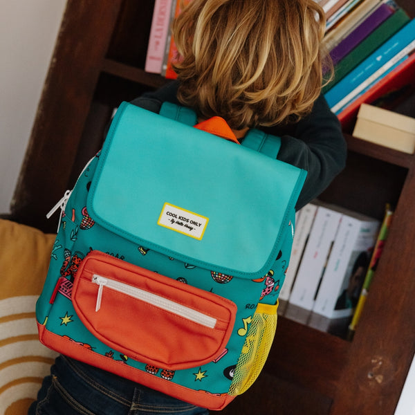MOCHILA GRANDE QUADRADA HELLO HOSSY