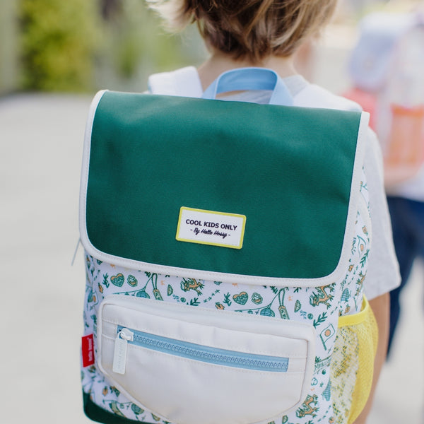 MOCHILA GRANDE QUADRADA HELLO HOSSY