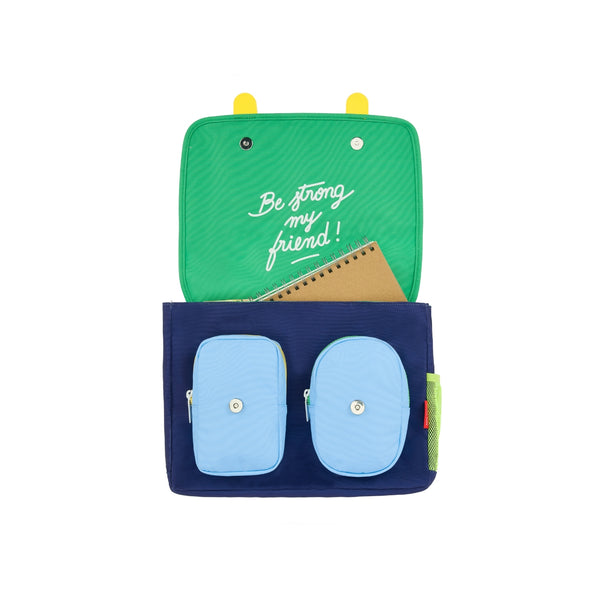 Mochila Horizontal Pequena Hello Hossy em poliéster reciclado, impermeável, com formato A4, fecho magnético, bolsos organizadores e alças acolchoadas ajustáveis para crianças dos 2 aos 5 anos. Bball Crew