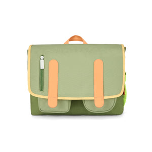Mochila Horizontal Pequena Hello Hossy em poliéster reciclado, impermeável, com formato A4, fecho magnético, bolsos organizadores e alças acolchoadas ajustáveis para crianças dos 2 aos 5 anos. Mini Safari