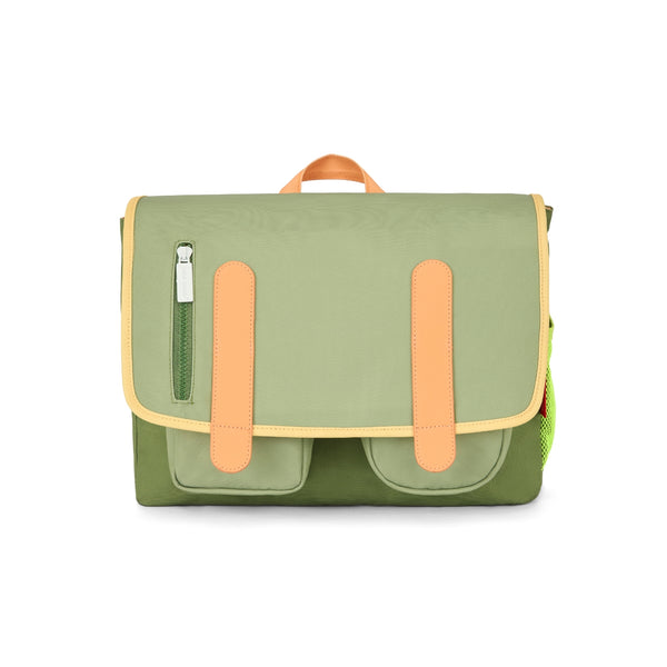 Mochila Horizontal Pequena Hello Hossy em poliéster reciclado, impermeável, com formato A4, fecho magnético, bolsos organizadores e alças acolchoadas ajustáveis para crianças dos 2 aos 5 anos. Mini Safari