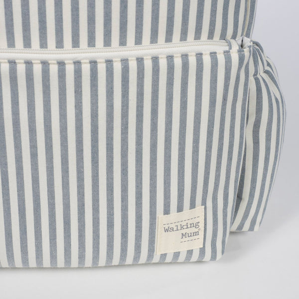 Mochila de maternidade da walking mum modelo praline strips na cor matcha - verde