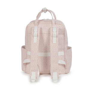 Mochila de Maternidade Pasito a Pasito Maison Tender em pele sintética, com bolso térmico, compartimento impermeável e muda-fraldas incluído.
Flowers