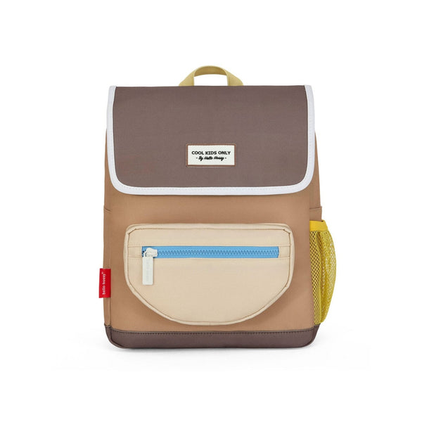 Mochila Pequena Quadrada Hello Hossy em poliéster reciclado, impermeável, com compartimento para cadernos A4, bolso para garrafa de água, alças acolchoadas e capacidade de 7,3 L para crianças dos 2 aos 5 anos. Mini Walnut