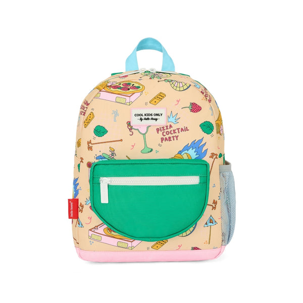Mochila Pequena Redonda Hello Hossy em poliéster reciclado, impermeável, com formato A4, costas e alças acolchoadas, bolso para garrafa de água e capacidade de 7,3 L para crianças dos 2 aos 5 anos.
Cocktaill Party