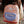 Mochila Pequena Redonda Hello Hossy em poliéster reciclado, impermeável, com formato A4, costas e alças acolchoadas, bolso para garrafa de água e capacidade de 7,3 L para crianças dos 2 aos 5 anos.
Flore