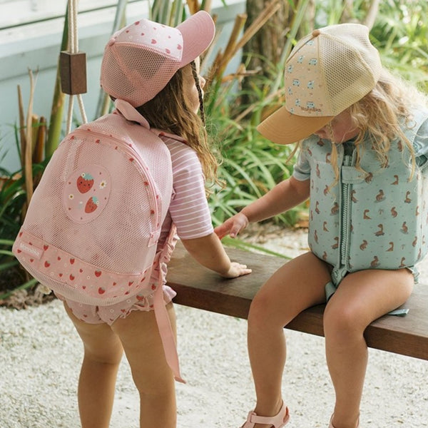 Mochila de Praia Monnëka impermeável e ventilada para crianças, ideal para transportar toalhas, brinquedos e acessórios de praia ou piscina.