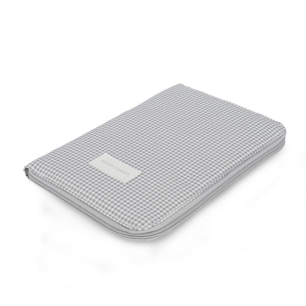 Porta documentos bebé Pasito a Pasito Little Bloom Vichy Grey com fecho e compartimentos