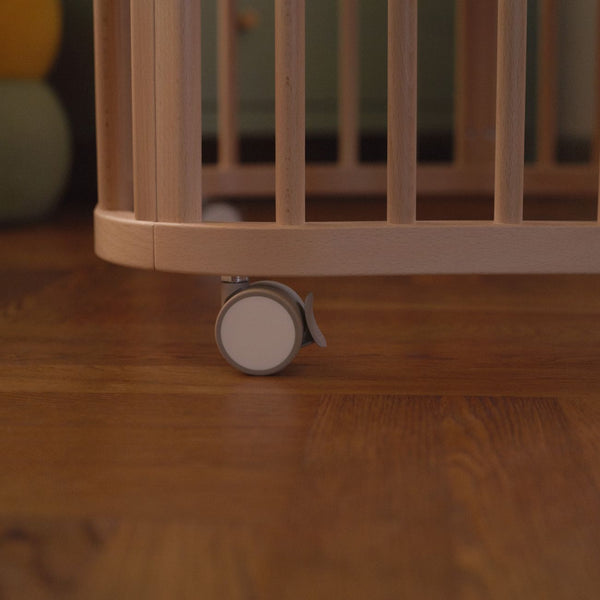 Berço Stokke® Nighti™ Mini em madeira de faia para recém-nascido cor natural