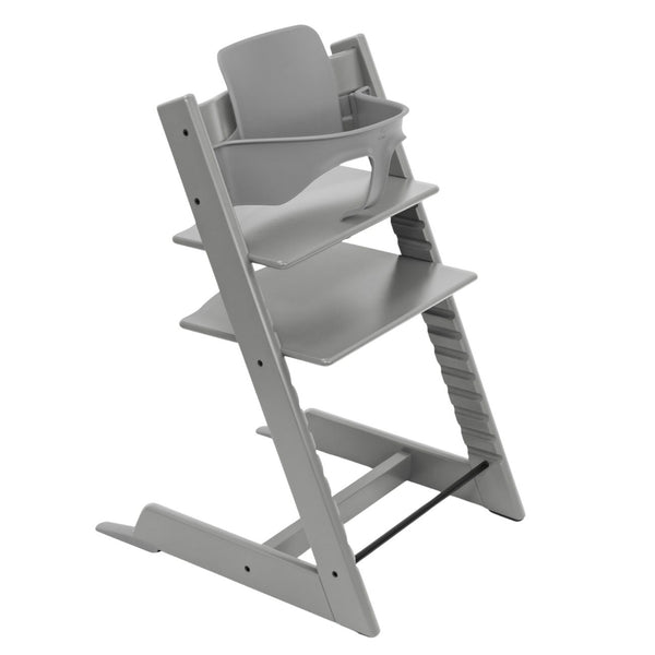 Cadeira evolutiva Stokke Tripp Trapp com Baby Set² para bebé e criança na cor storm grey