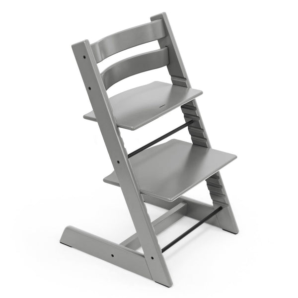 Cadeira evolutiva Stokke Tripp Trapp com Baby Set² para bebé e criança na cor storm grey