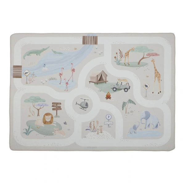 Tapete Pista Safari Little Dutch em poliéster bege com caminhos e ilustrações para brincar com veículos e criar aventuras imaginativas.