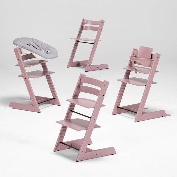 Cadeira Tripp Trapp® com Baby Set² e Newborn Set da Stokke®, solução evolutiva desde o nascimento que acompanha o crescimento da criança até à infância. Heather mauve