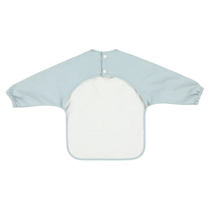Babete impermeável com mangas compridas e bolso recolhe-migalhas, fabricado em poliéster reciclado, ideal para proteger a roupa do bebé durante as refeições e atividades criativas Mr. Shark