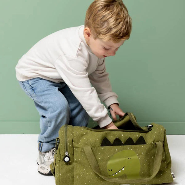 Saco de desporto infantil Trixie com compartimento espaçoso, bolso lateral com fecho, alça de ombro removível e materiais reciclados verde 