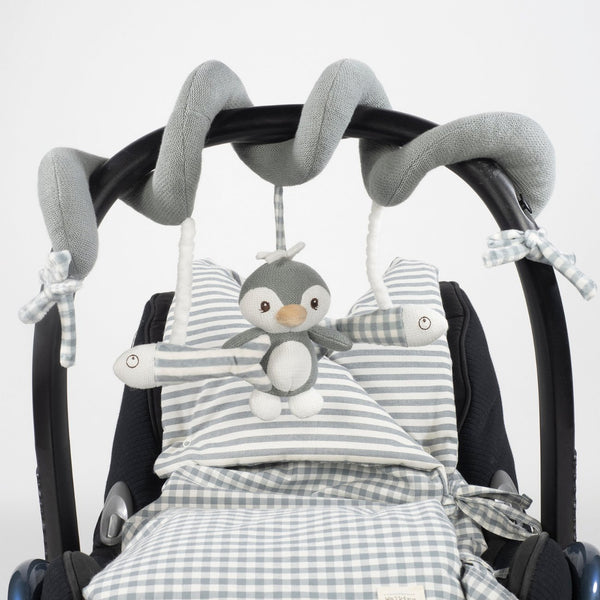 Espiral de Atividades Penguin Praliné Walking Mum em tecido macio para berço e carrinho, ideal para estimular os sentidos e a coordenação motora do bebé desde o nascimento verde.