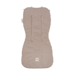 Forra universal para carrinho de bebé da walking mum modelo praline strips na cor moka - vermelho